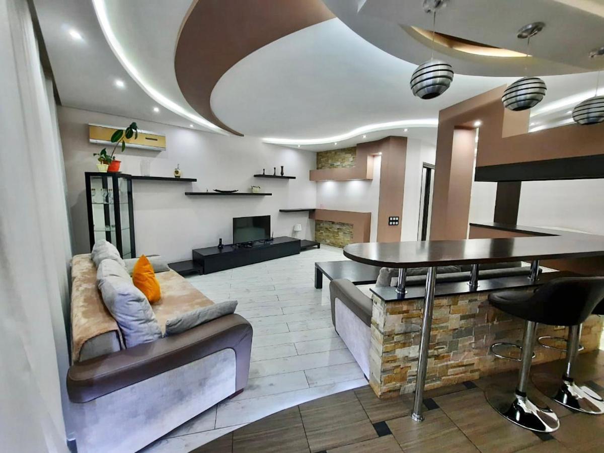 Жк Самал Де Люкс Apartment Almaty Luaran gambar